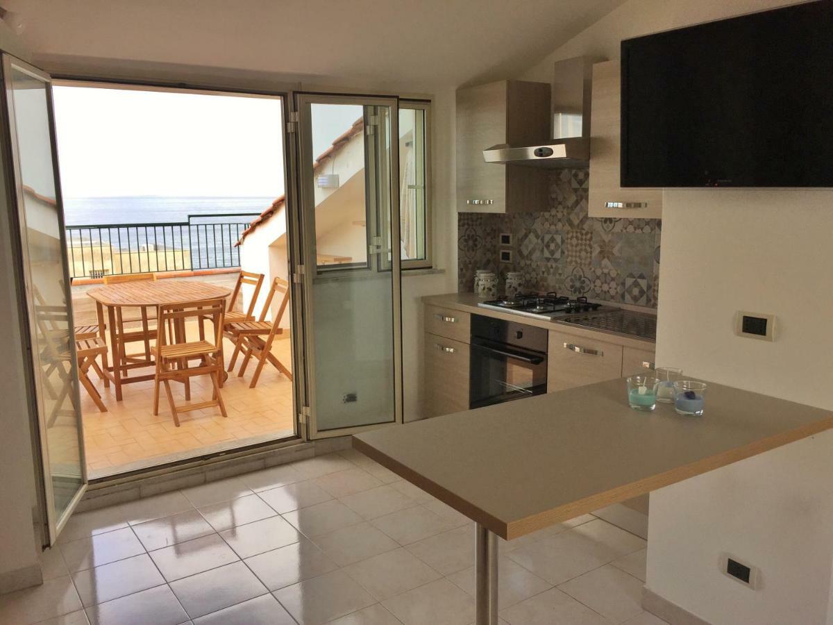Suite Sul Mare Mascali Eksteriør billede